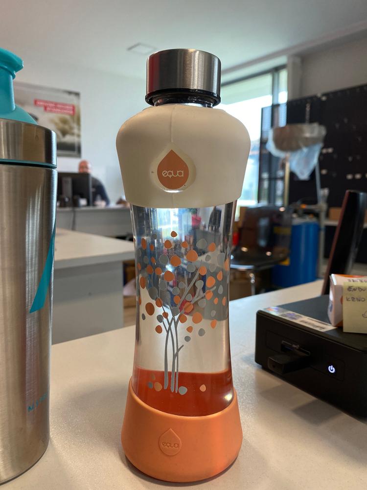 Peach Tree Glass Bottle - Customer Photo From Valeria Matić