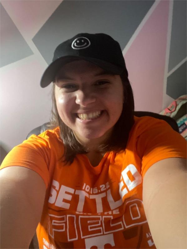 Tennessee Vs Alabama Tide 2022 Football Matchup Score Tee - Customer Photo From Bailey Brown