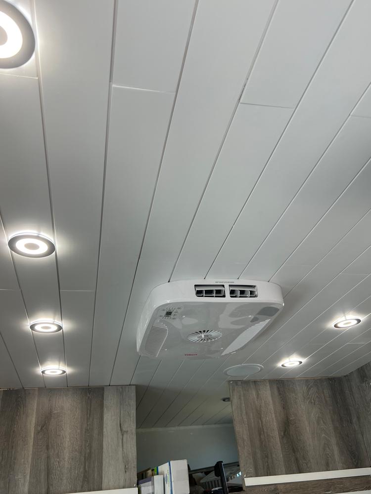 15,000 BTU RV Air Conditioner with Heat Pump - Customer Photo From Christopher Glaser