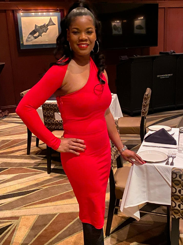 Dasha Modern Dress (Red) - Customer Photo From Yolanda Davis