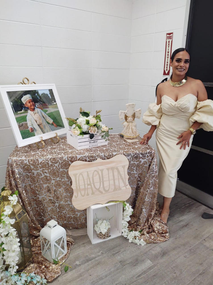 Lily Necklace (Gold) - Customer Photo From Deyanira Rodriguez