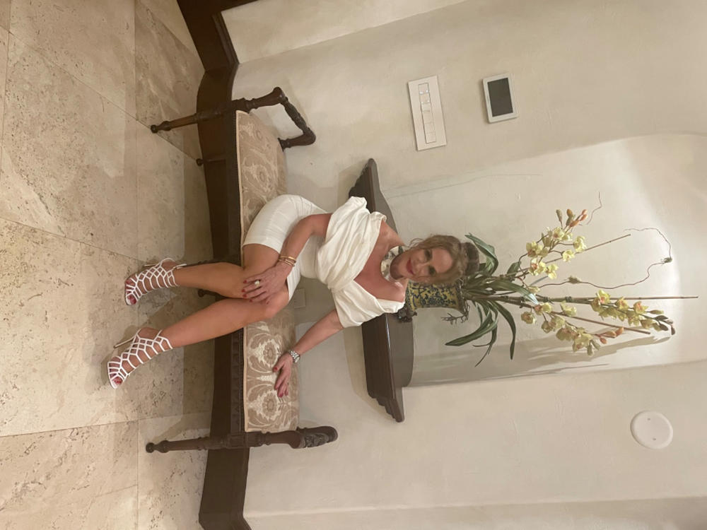 Lily Necklace (Silver) - Customer Photo From ReinaReina Diaz