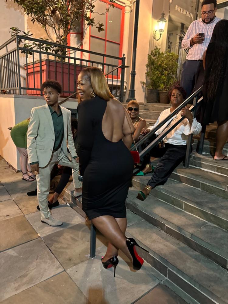 Elvia One Sleeve Midi Dress (Black) - Customer Photo From Tomiko Evans