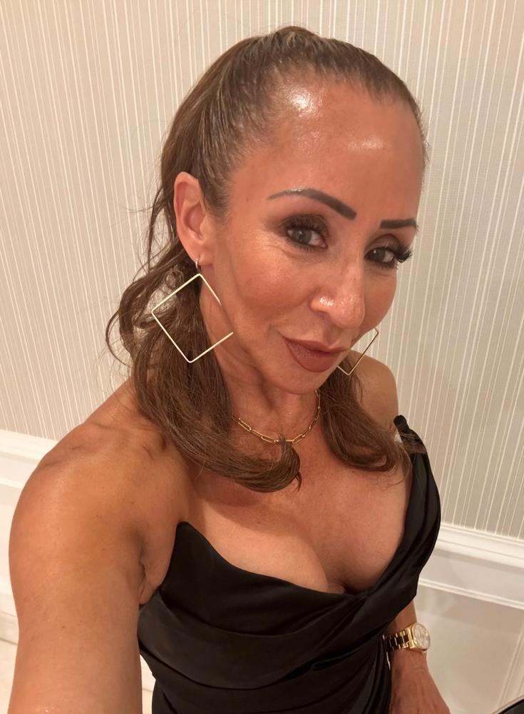 Nina Mermaid Corset Maxi Gown (Black) - Customer Photo From Adriana Rosselli