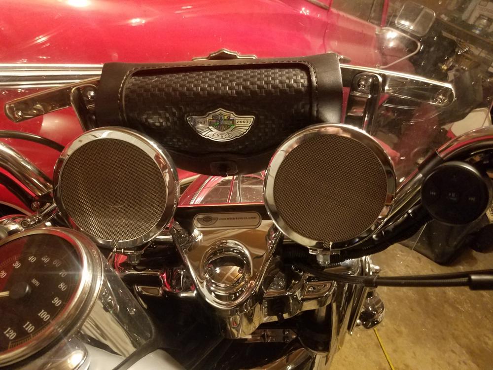 st600 platinum motorcycle speaker system