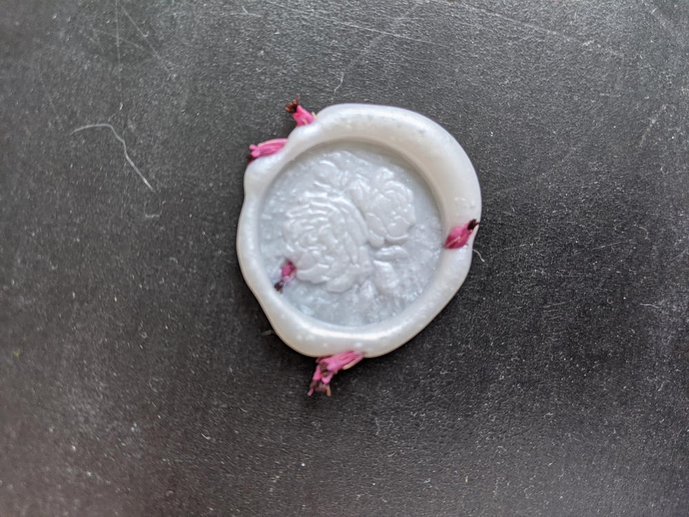 Vintage Peonies 3D Wax Stamp - Customer Photo From Véronique Lenoir