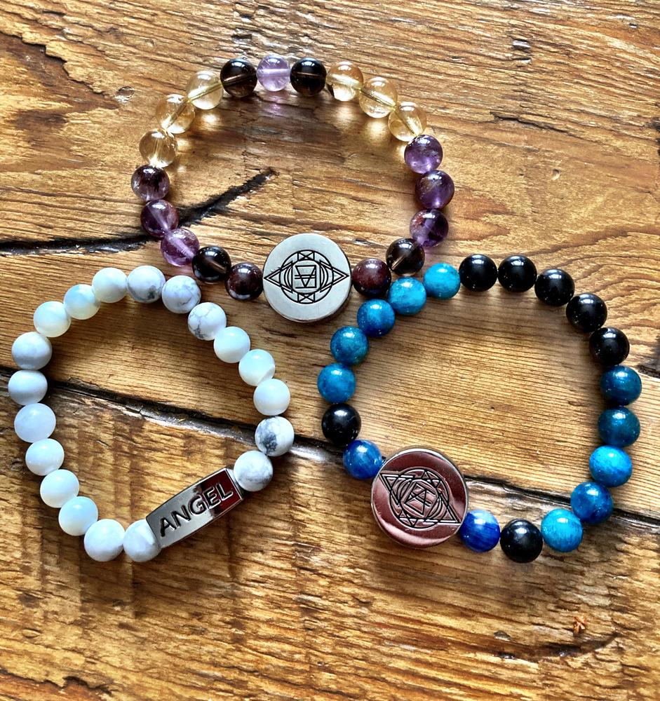 8mm Elizabeth April Quantum Convergence No Fear AWAKEN Limited Edition Stretch Bracelet - Customer Photo From E.G.