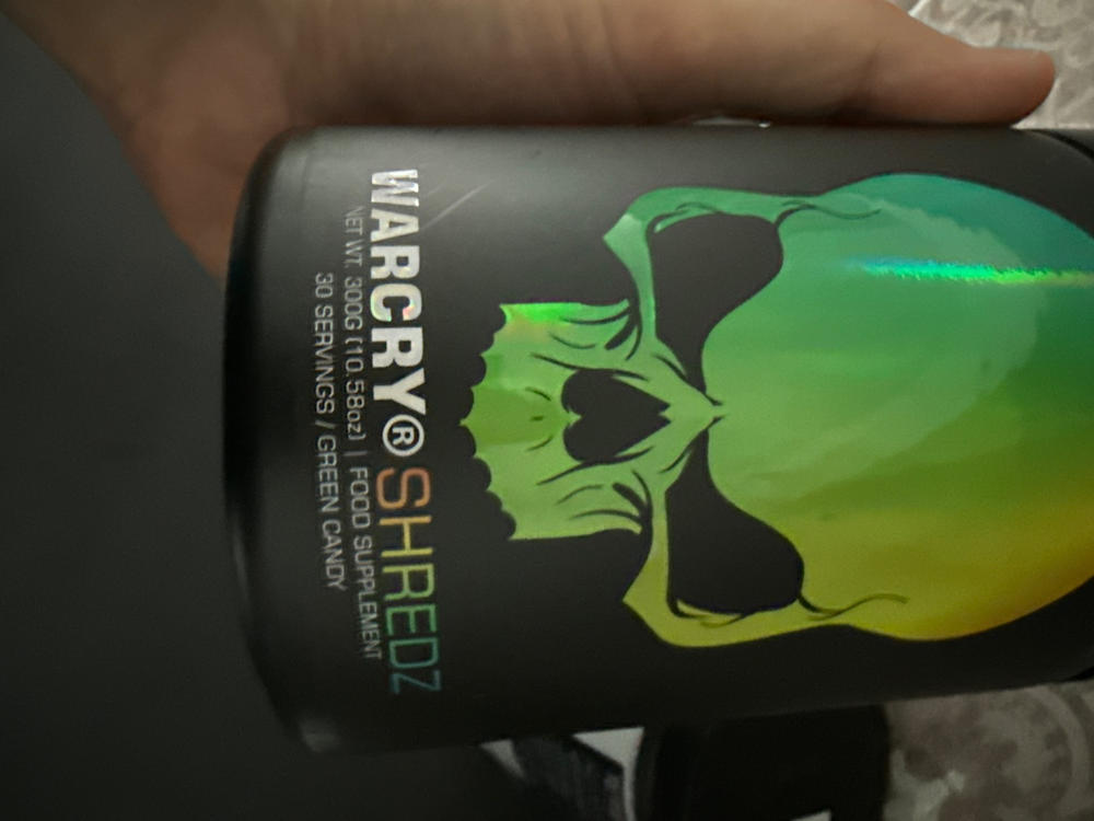 WARCRY® SHREDZ 300g/30 serv - Customer Photo From MIHAI ALIN MIHALACHI