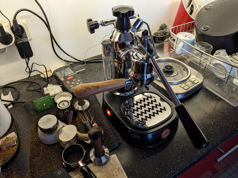 La Pavoni Custom Abstract Waves Zig Zag model drip grate - Customer Photo From Tomas Foldes