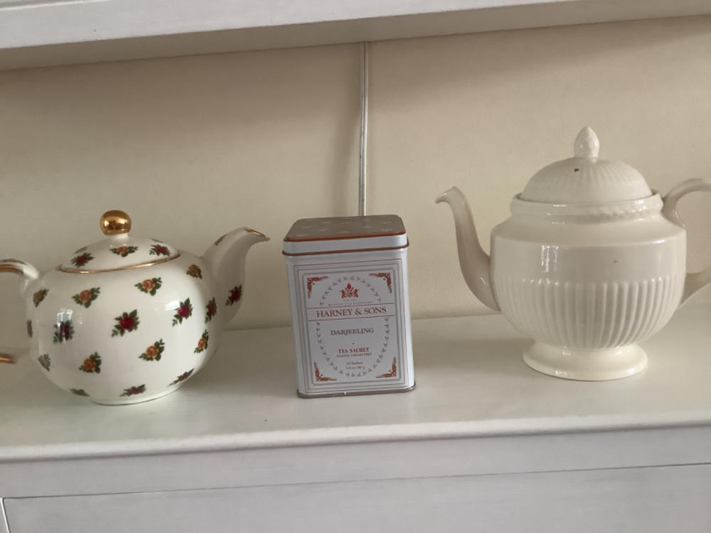 ENGLISH TEA SHOP Darjeeling Black Tea (20 sachets)
