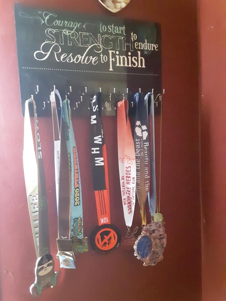 Our top model! A medal holder with two starting number clamps and nine  hooks for your most awesome medals from running and …