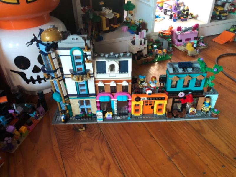 LEGO® 31141 Creator 3-in-1 Main Street - Customer Photo From Joanne Bowie