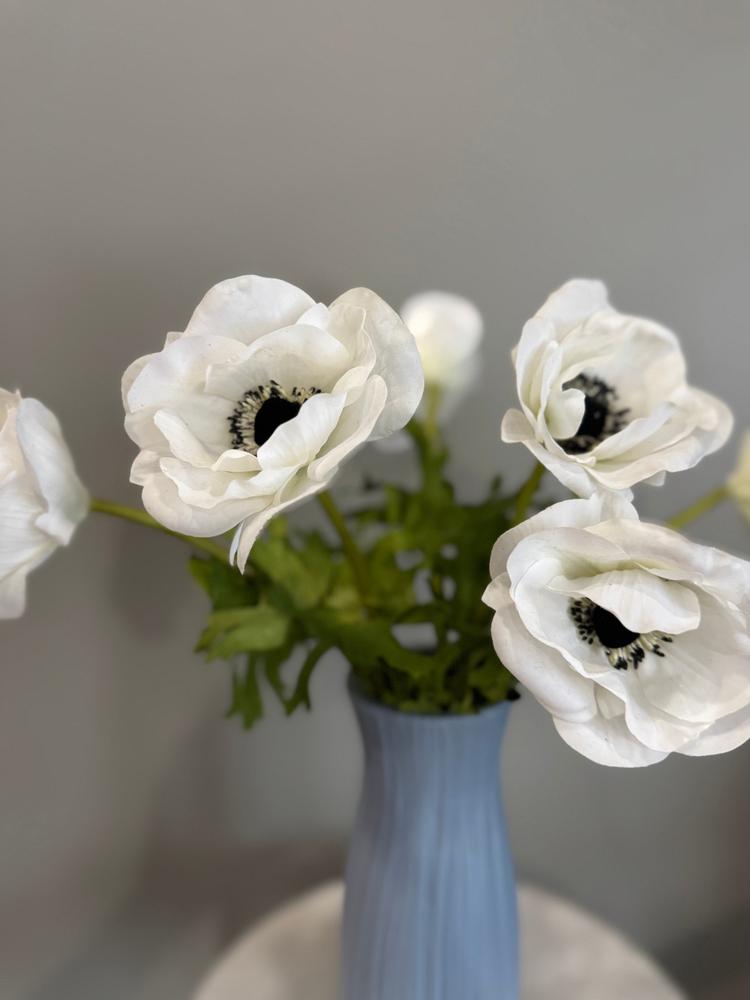 Artificial White Anemone 17.5