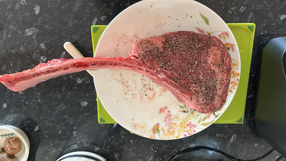 1Kg Tomahawk Steaks - Customer Photo From Leighton Williams