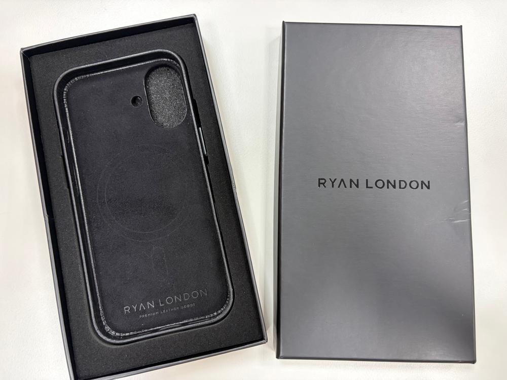 3/23迄値引　日本未発売　iPhone17用レザーケース RyanLondon RYAN London Leather iPhone iPad MacBook Case, Sleeve and Wallet