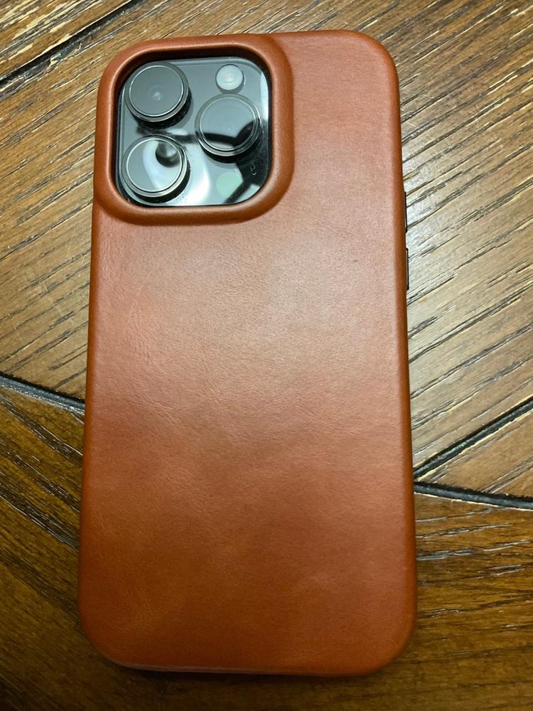 iPhone 14 Leather Case - Journey iPhone 14 Pro / Saddle Brown