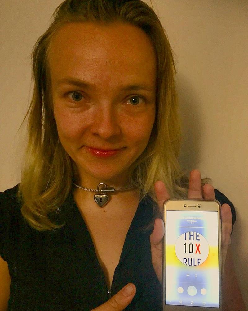 The 10X Rule MP3 - Customer Photo From Erika B.