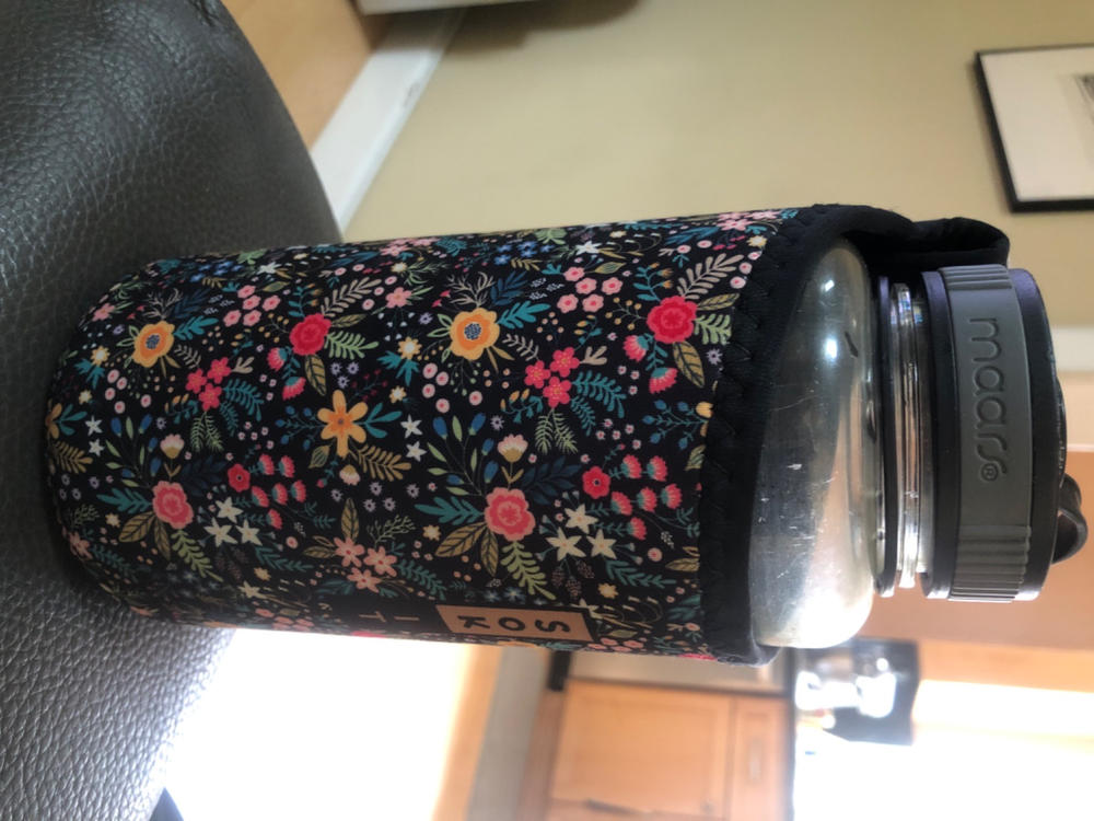 BotlSok for Nalgene Style Bottles - Black English Garden Picnic - Customer Photo From Anonymous