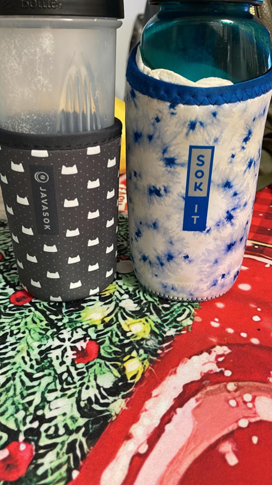 BotlSok for Nalgene Style Bottles - Blue Splash Tie Dye - Customer Photo From Sandy RODRIGUEZ