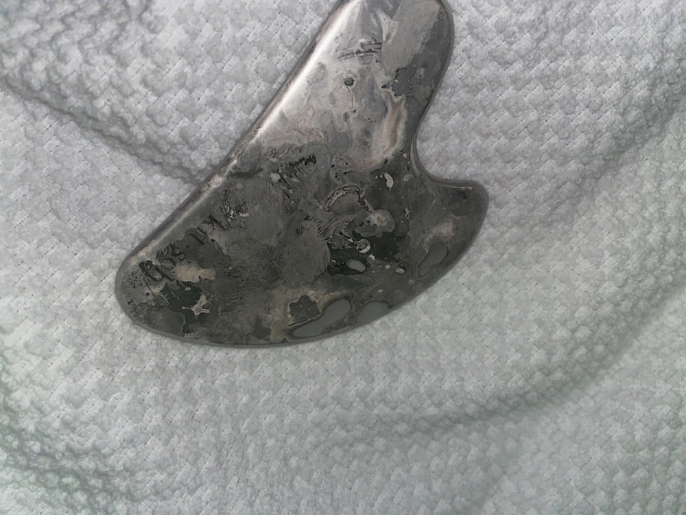 Gua Sha Tool KITSCH Your New Everyday Essentials