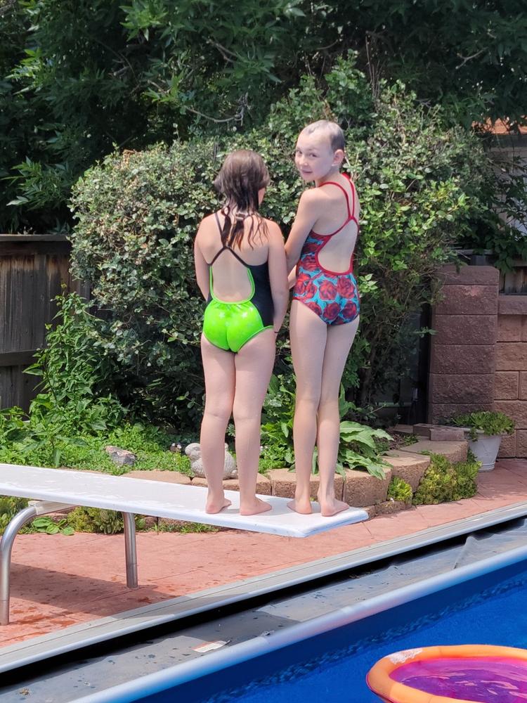 PDF Pattern: Embrace Togs - Customer Photo From Misty V.