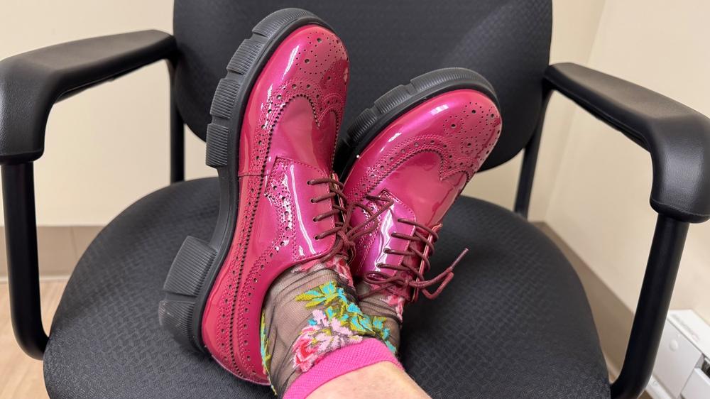 Ms. Alexander Magenta Leather Lug Wingtip Derby