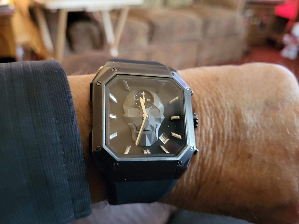 PHANTOM·X Skull Watch - Customer Photo From Robert Pieper