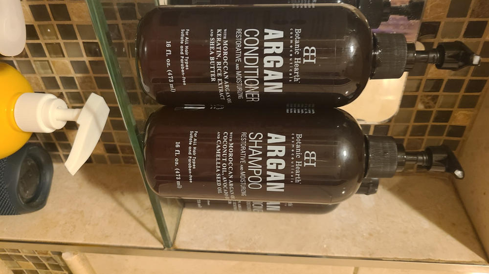 Argan Oil Shampoo and Conditioner Set - Customer Photo From Donna McCole-Rodriguez