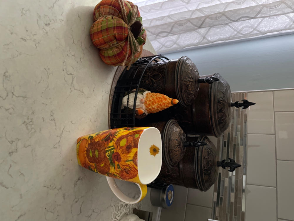 Van Gogh Sunflowers Grande Mug - Customer Photo From Derrick Matthews