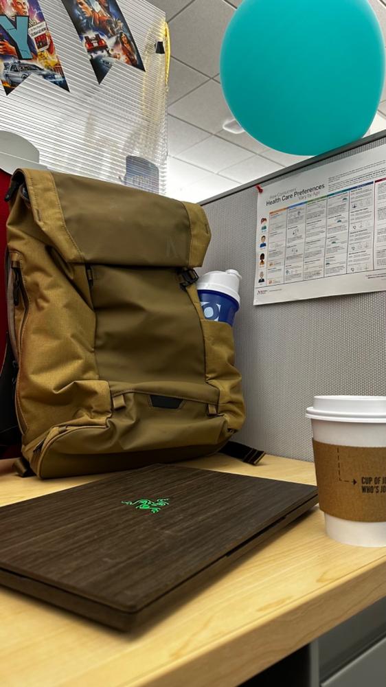 Razer laptop wood cover - Customer Photo From Darelle Amores