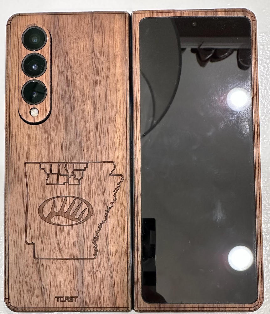  Samsung Galaxy Z Fold4 wood cover - Customer Photo From Zeke Barrett