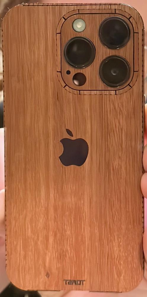 iPhone 14 / Plus / Pro / Pro Max wood cover - Customer Photo From Luca Bondi