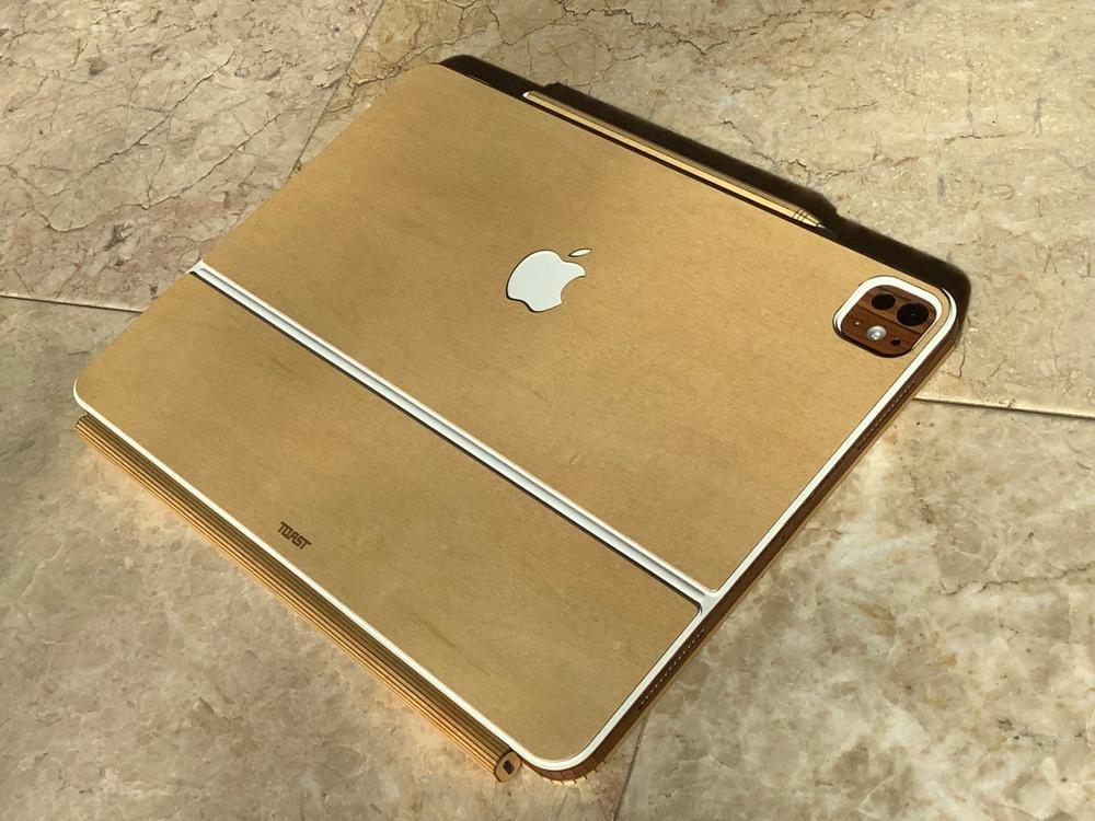 iPad Pro M4 wood covers  - Customer Photo From Peter Glas