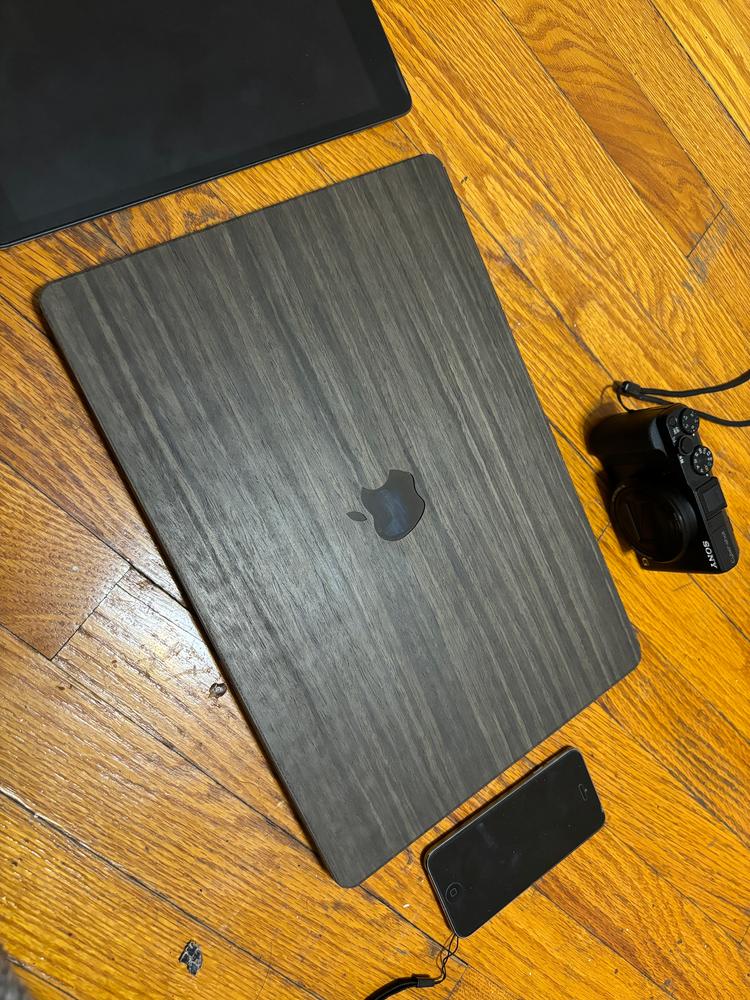 MacBook Wood Covers - Customer Photo From Komang Adnyana