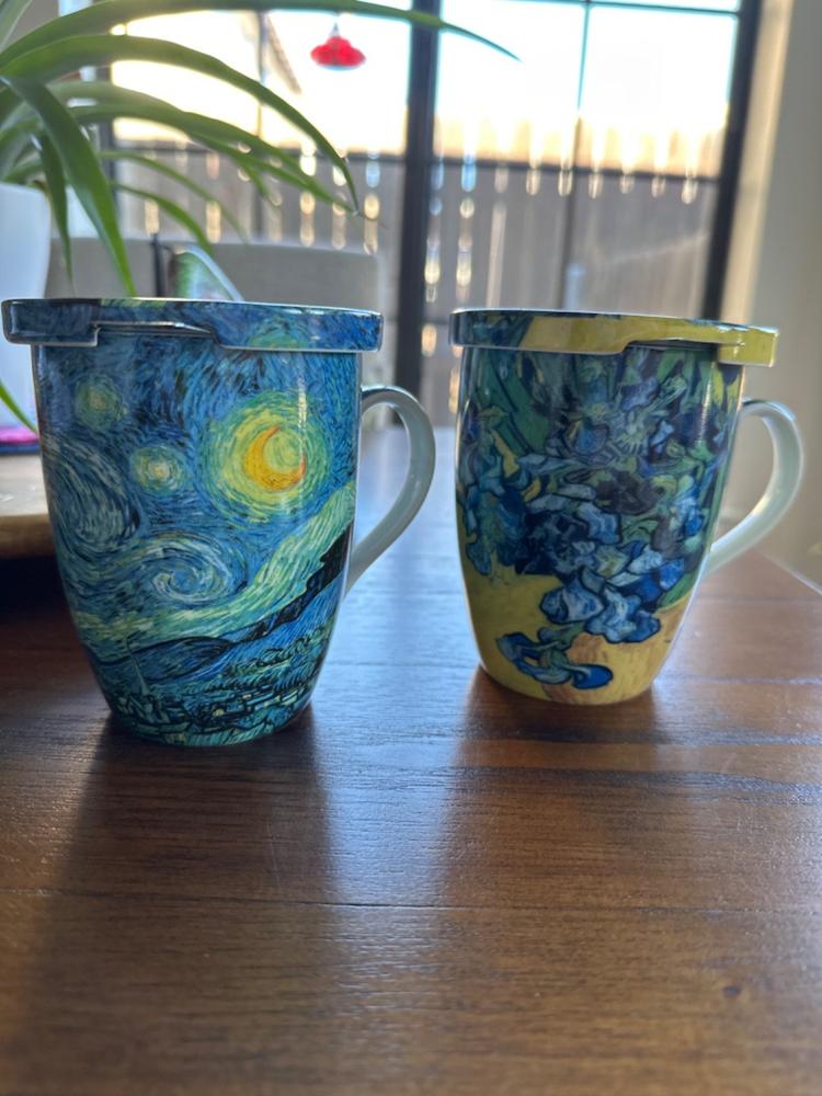 Van Gogh Starry Night Tea Mug W/Infuser and Lid - Customer Photo From Karen Pike