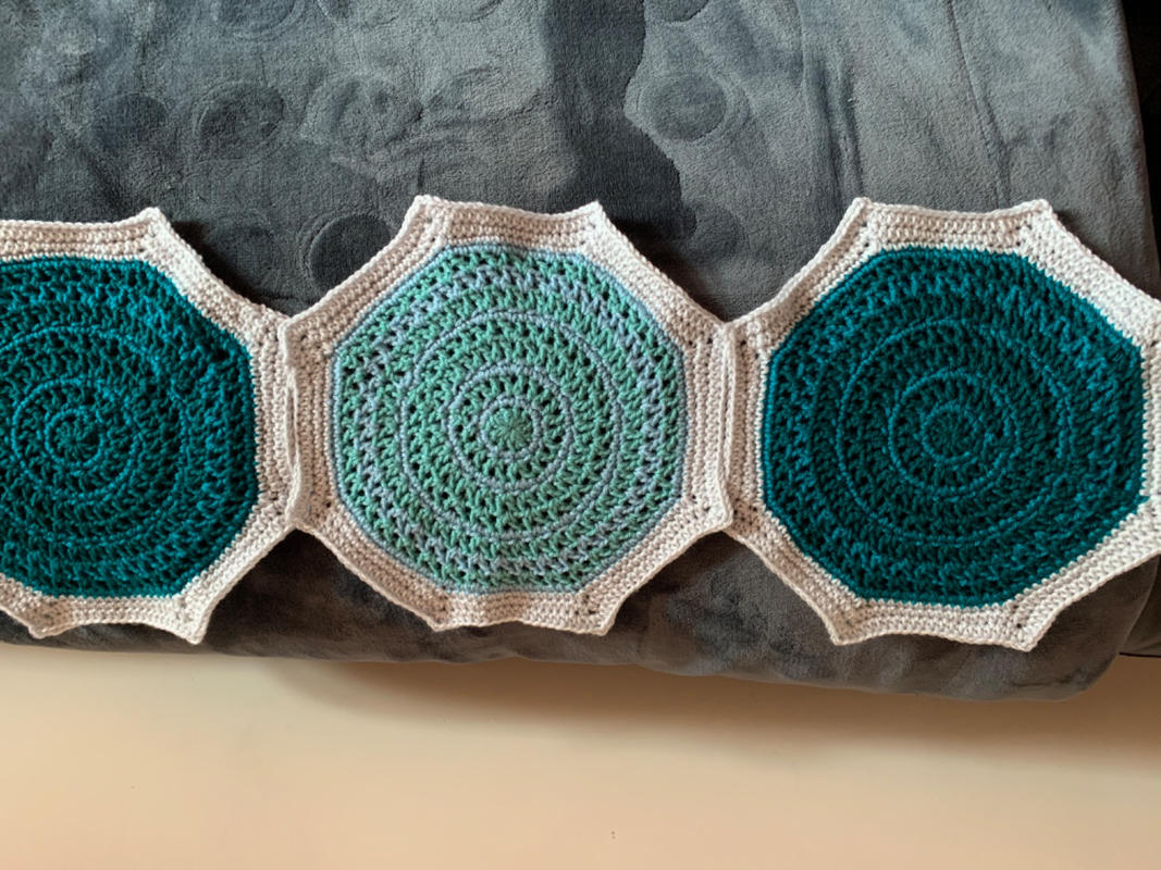 Lisbon Tiles Blanket Crochet Kit and Pattern Deramores