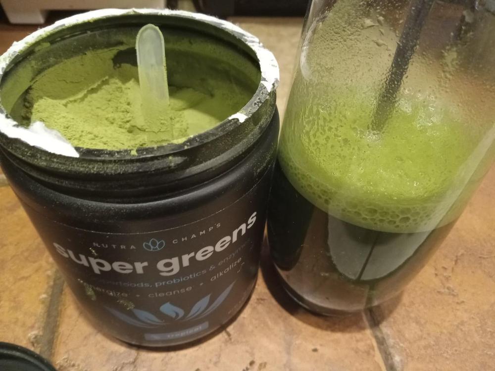 Super Greens Tropical - Customer Photo From Paula B