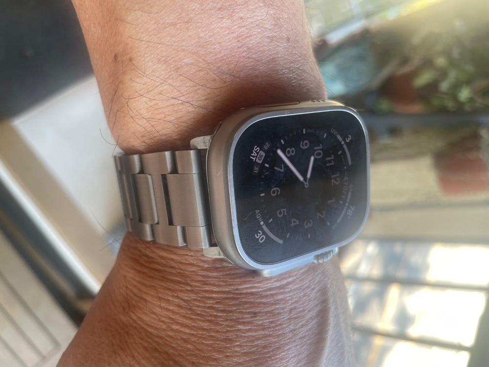 Titanium Edition - Apple Watch Ultra Band - Customer Photo From Manuel De La Cruz