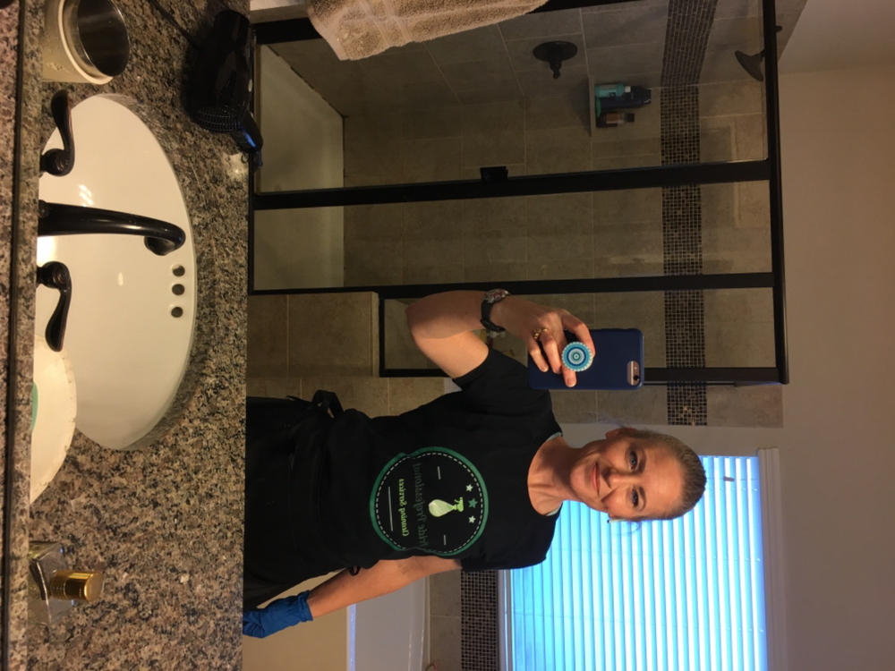 Waterproof Speed Cleaning Apron - Customer Photo From Amanda Renshaw-Pride