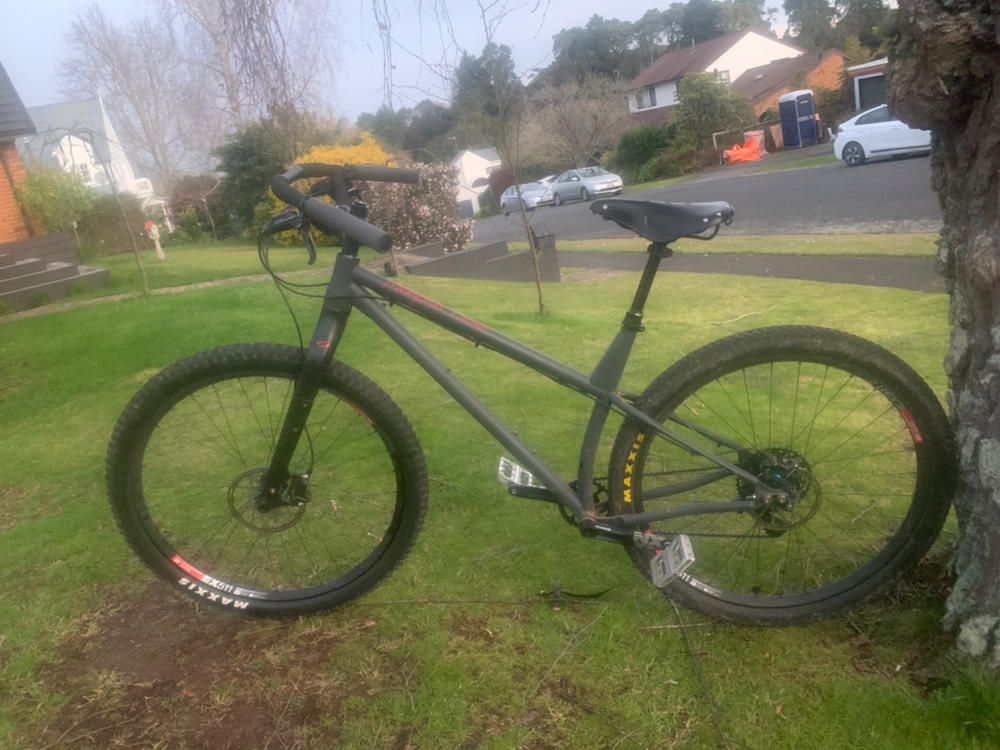 Jones Butted 2.5 Loop Alloy Handlebar - Customer Photo From Deane Pinny