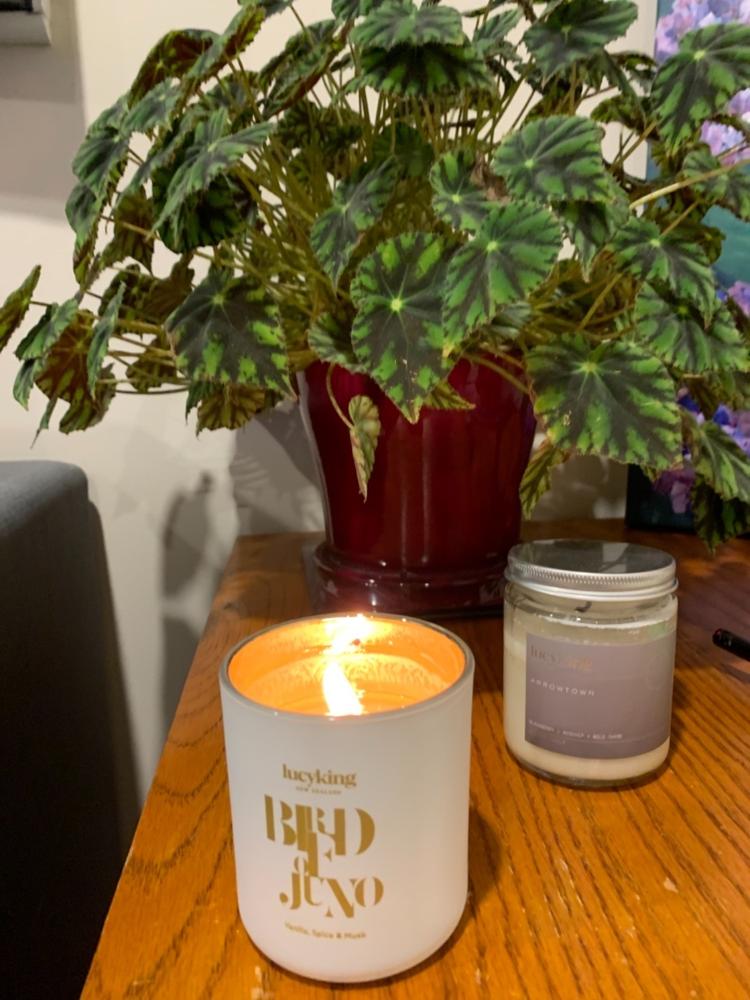 ARROWTOWN Candle > Medium - Customer Photo From Fiona W.