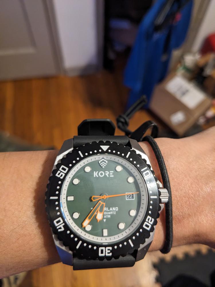 KORE Essentials Swiss-made Timberland Field Watch – Kore Essentials