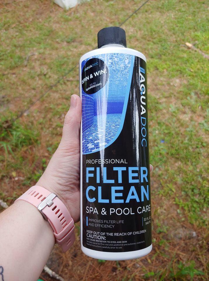 Hot Tub & Spa Filter Cleaner - Customer Photo From Jessica Carvalho