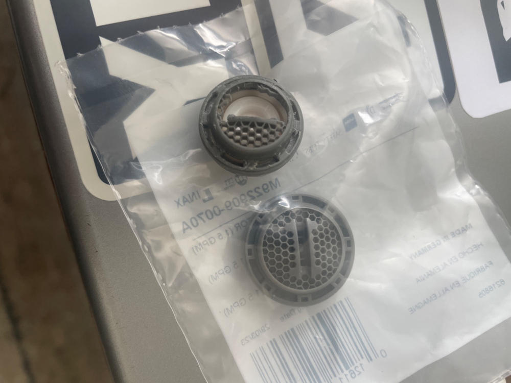 Replacement 1.5 GPM Coin Slot Aerator Cache with Key - Customer Photo From Dan Jaeger