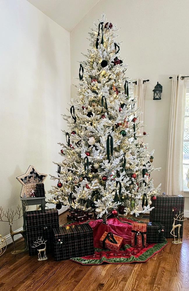 72" Poinsettia Red and Green Gathered Border Christmas Tree Skirt - Customer Photo From Melissa Stinson