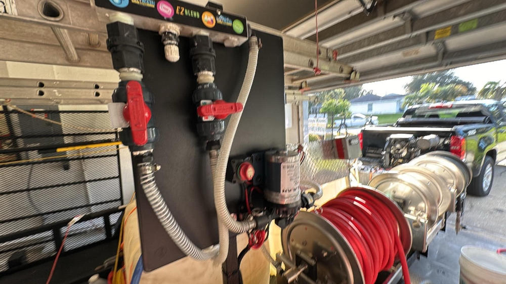 Delavan 7870-101Y-SB PowerFLO Electric Diaphragm Pump (Automatic Demand) - Customer Photo From Frank Pirrone