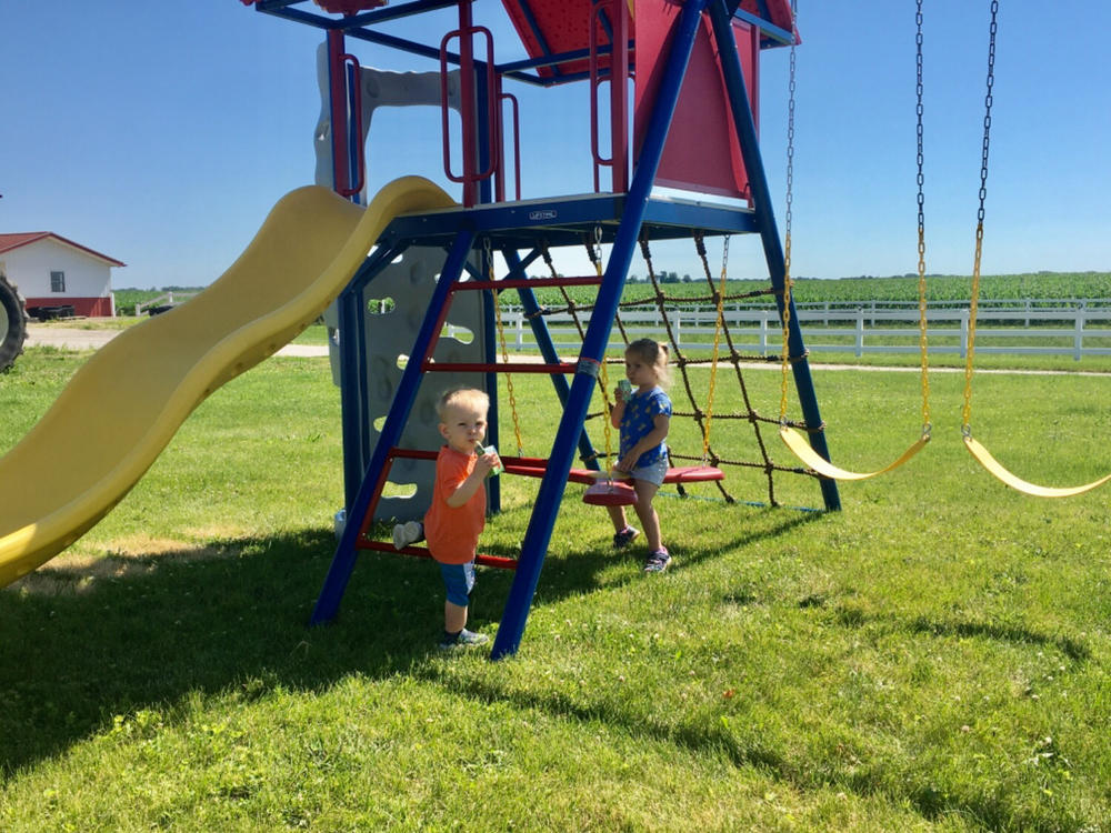 Lifetime Heavy Duty Metal Playset with Clubhouse - Customer Photo From Debra Newell