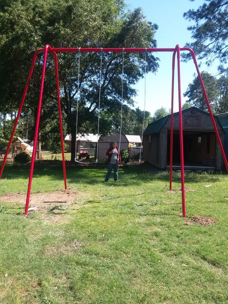 Heavy Duty Modern Tripod Swing Set - Customer Photo From Ruby Carvin