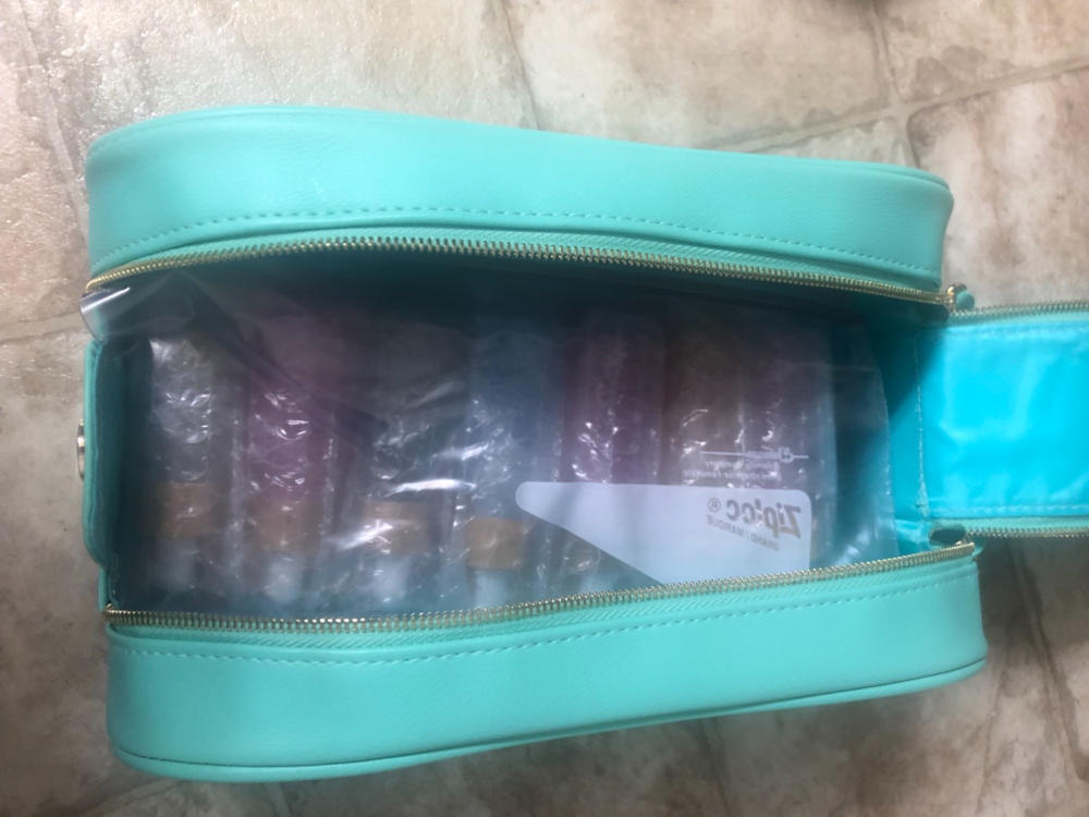 Truly Signature Vanity Case, Mint, Water Resistant, Vegan