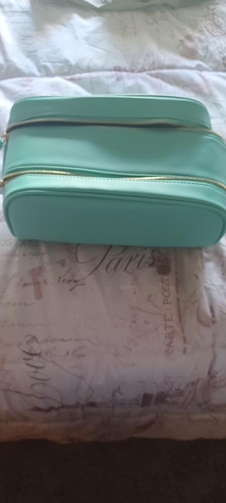 Signature Vanity Case – Truly Beauty